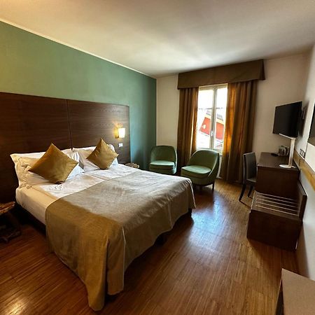Hotel Cortese Armeno المظهر الخارجي الصورة