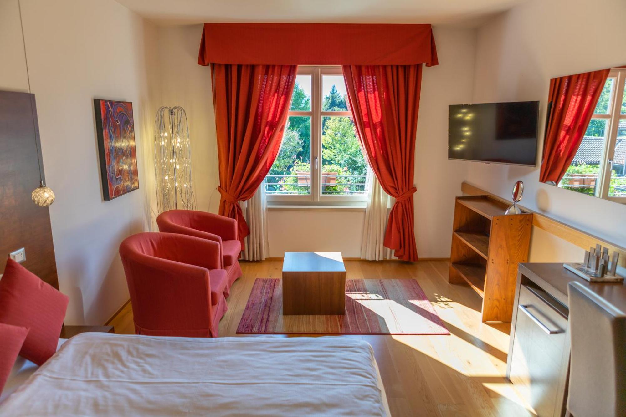 Hotel Cortese Armeno المظهر الخارجي الصورة