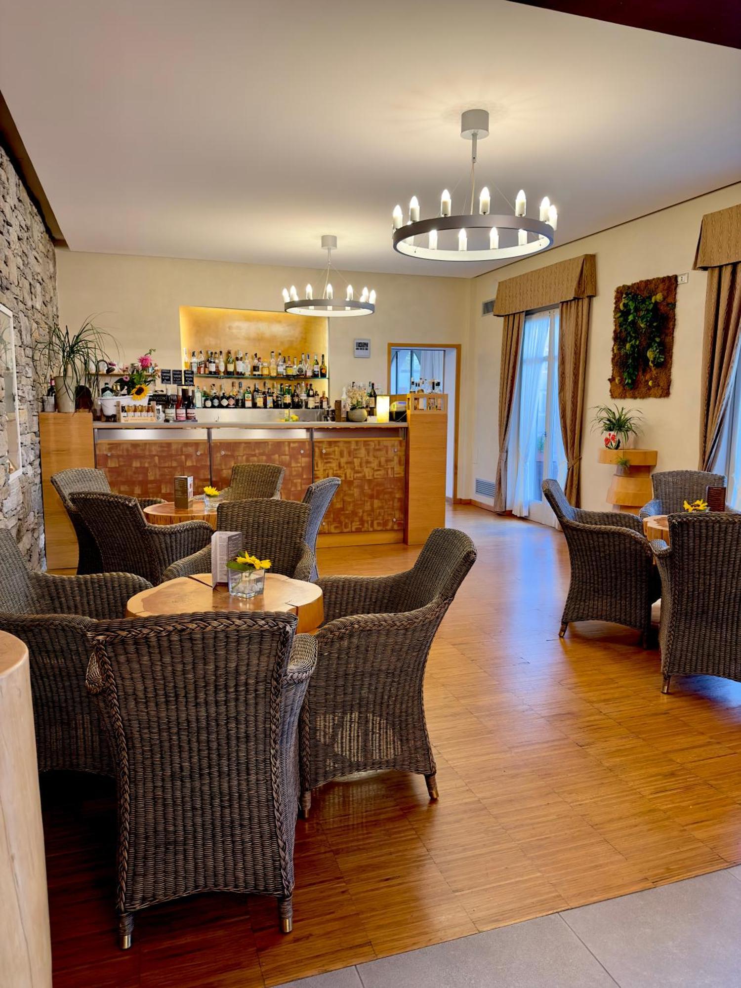 Hotel Cortese Armeno المظهر الخارجي الصورة