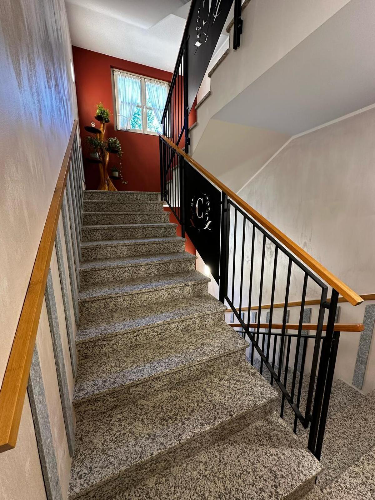 Hotel Cortese Armeno المظهر الخارجي الصورة